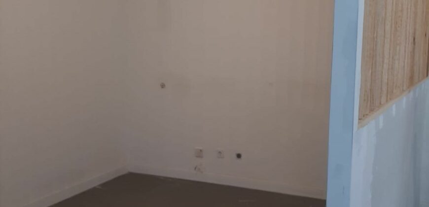 Apartamento T0 na Praia da Barra